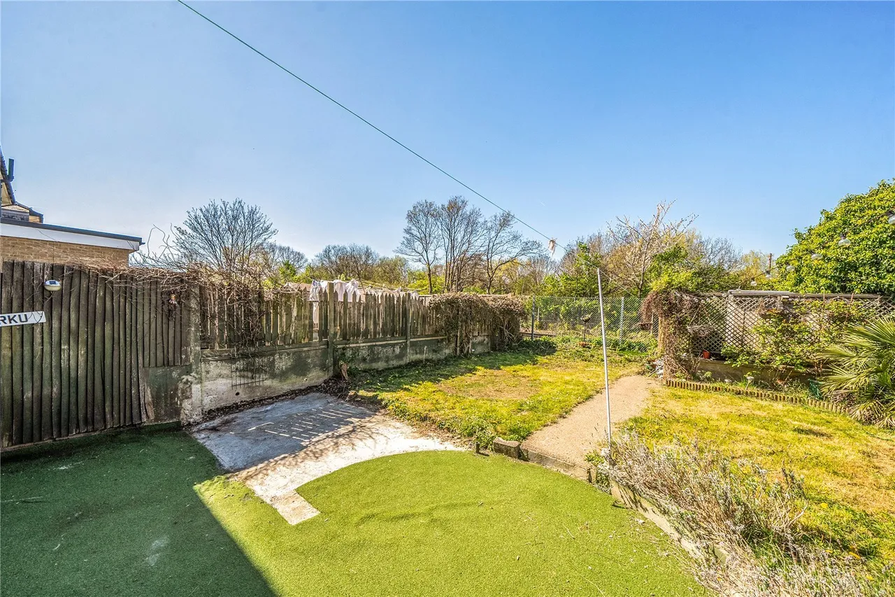Grangemill Road, SE6, photo 12