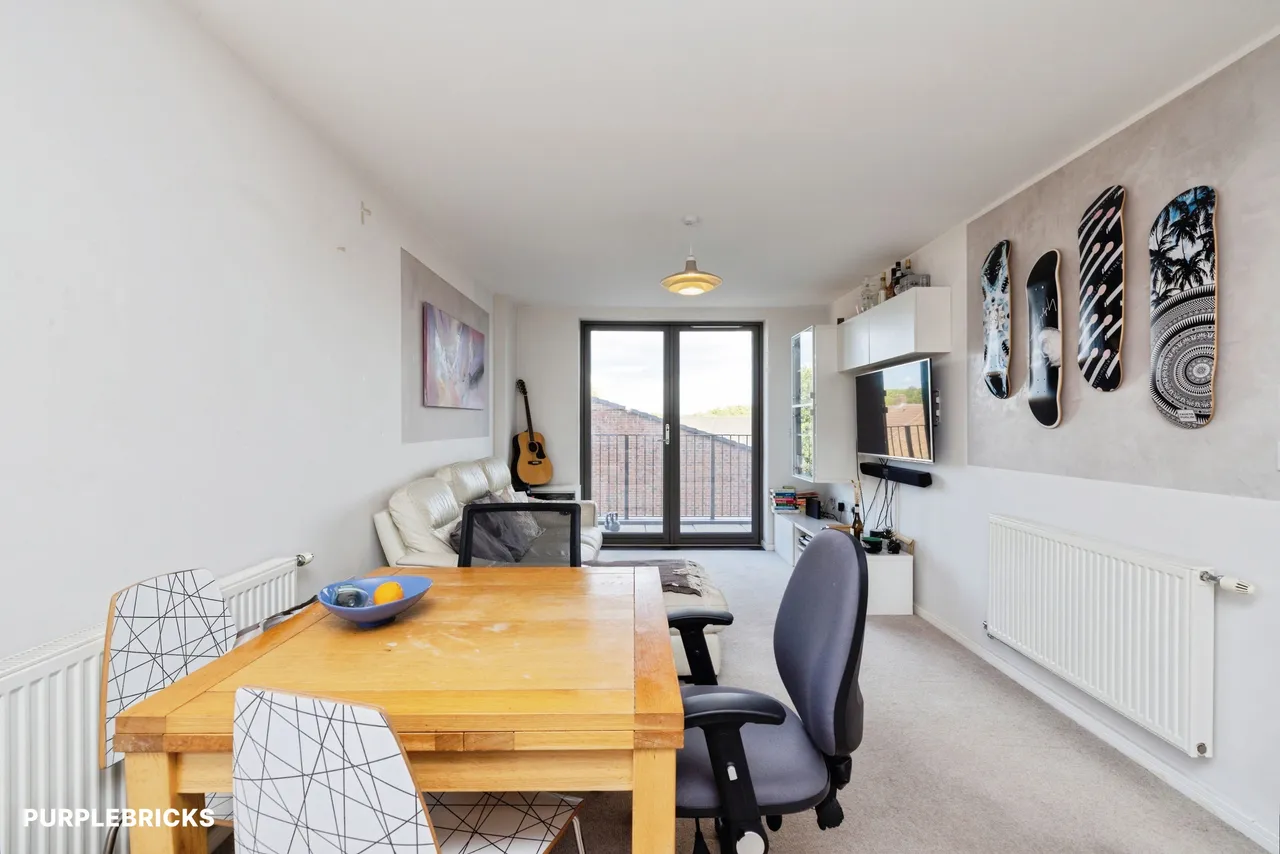 Exeter Road, London, E16, photo 4
