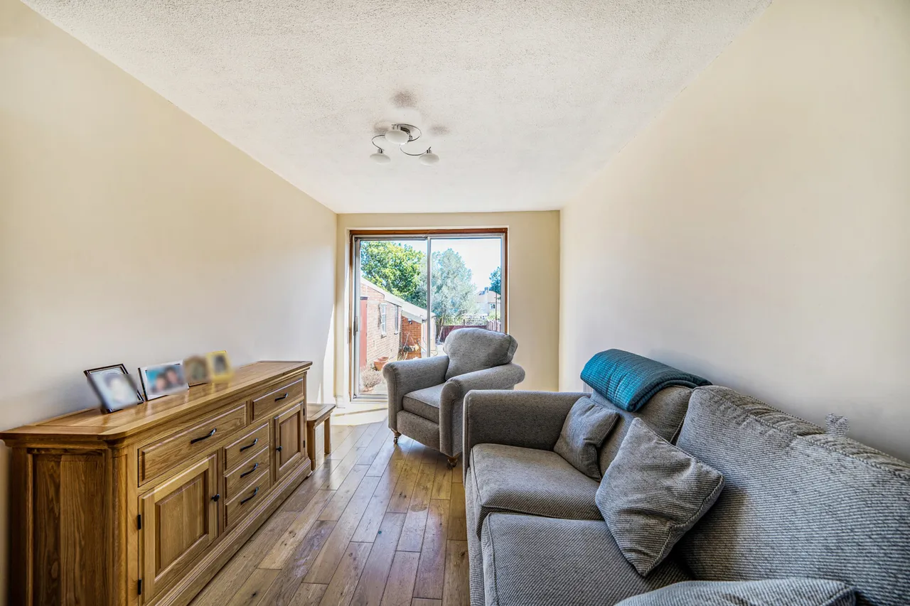 Felbridge Avenue, Stanmore, HA7, photo 4