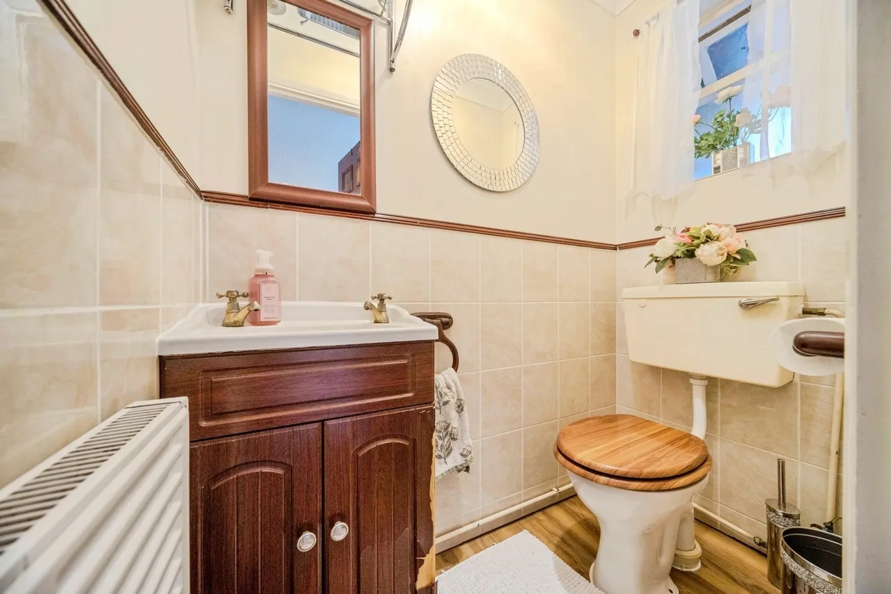 Larch Grove, Bletchley, MK2, photo 8