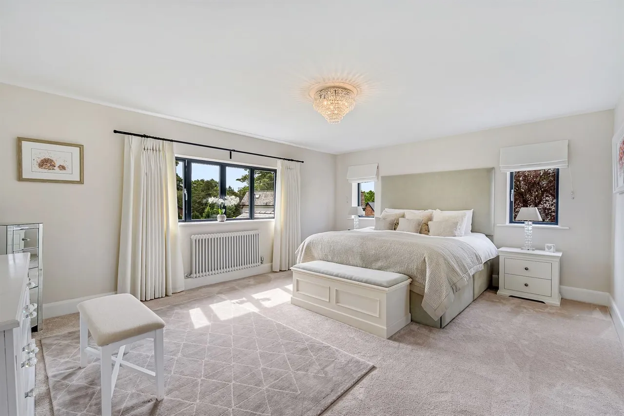 Prestbury, Macclesfield, photo 19
