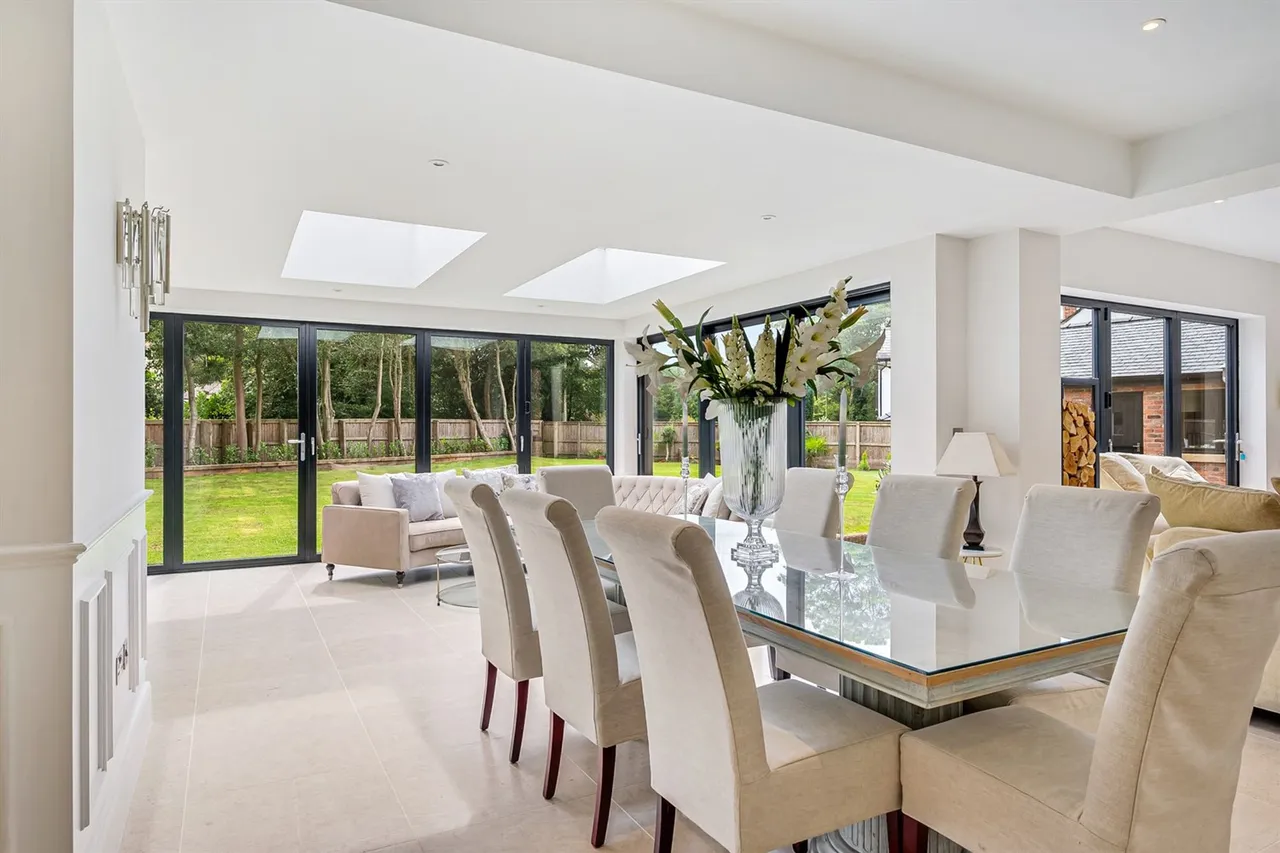 Prestbury, Macclesfield, photo 6