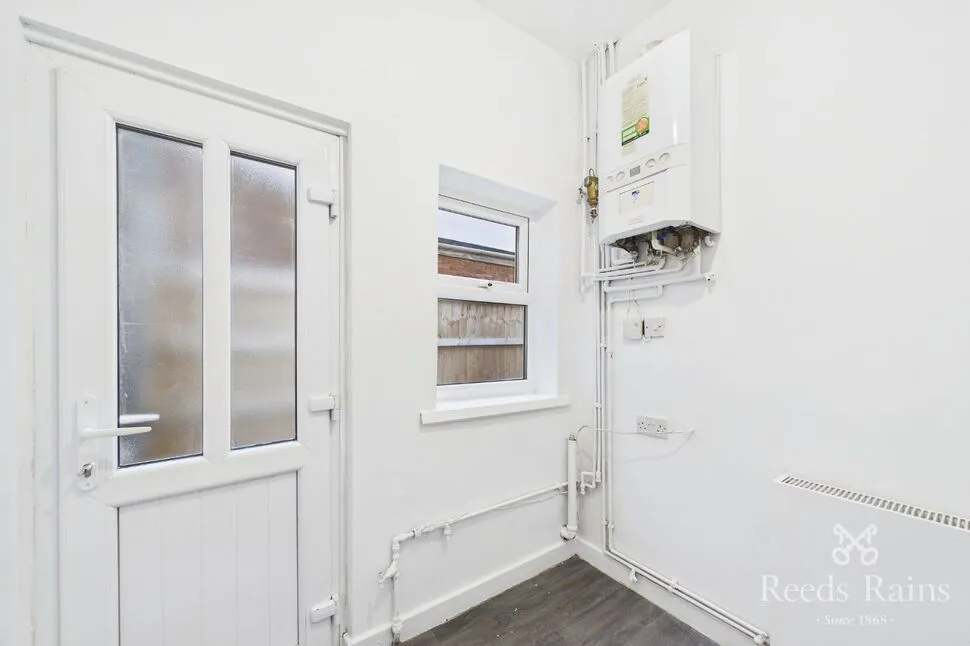 Belgrave Street, Denton, M34, photo 5