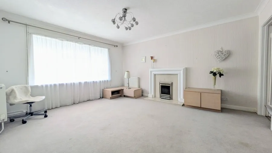Gwaunfarren Close, Penydarren, CF47, photo 3