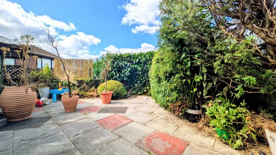 Gwaunfarren Close, Penydarren, CF47, photo 14