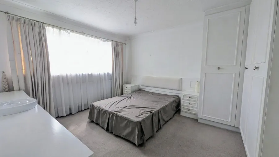 Gwaunfarren Close, Penydarren, CF47, photo 13