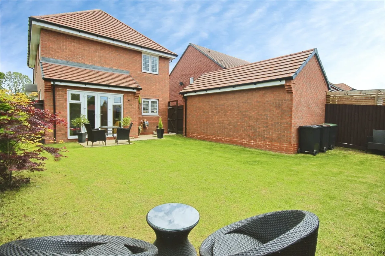 Owen Road, Ash Green, Coventry, Warwickshire, CV7, photo 4