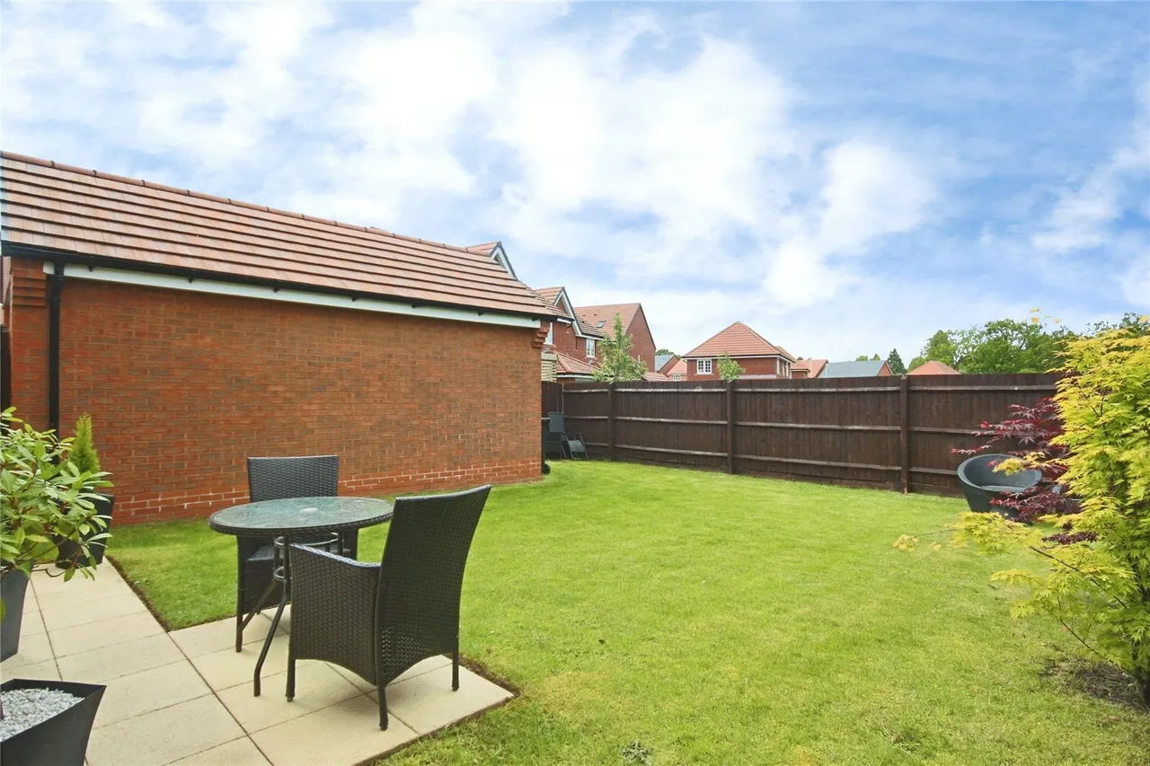 Owen Road, Ash Green, Coventry, Warwickshire, CV7, photo 24