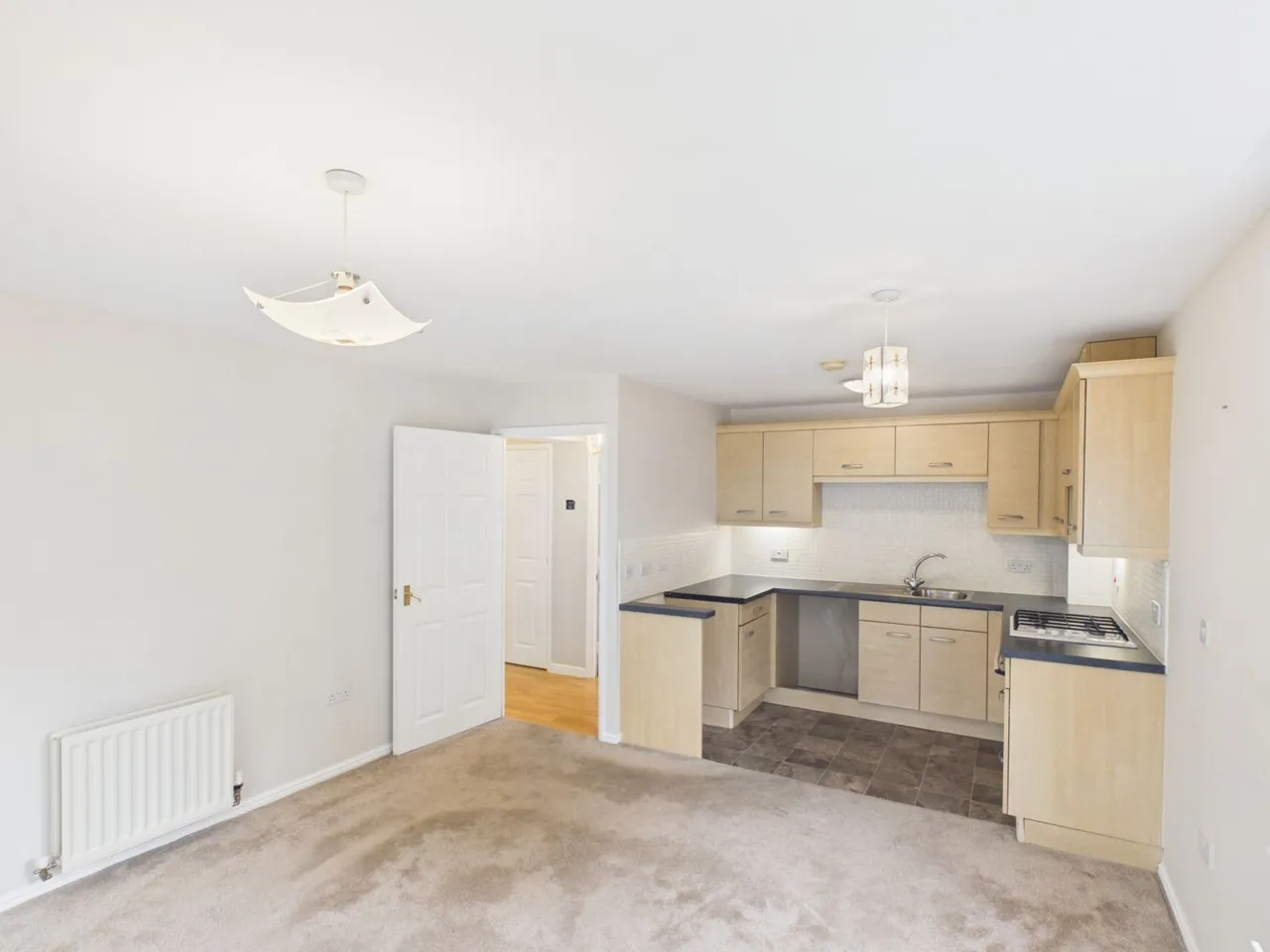 Bishopdale Court, Halifax, HX1, photo 6