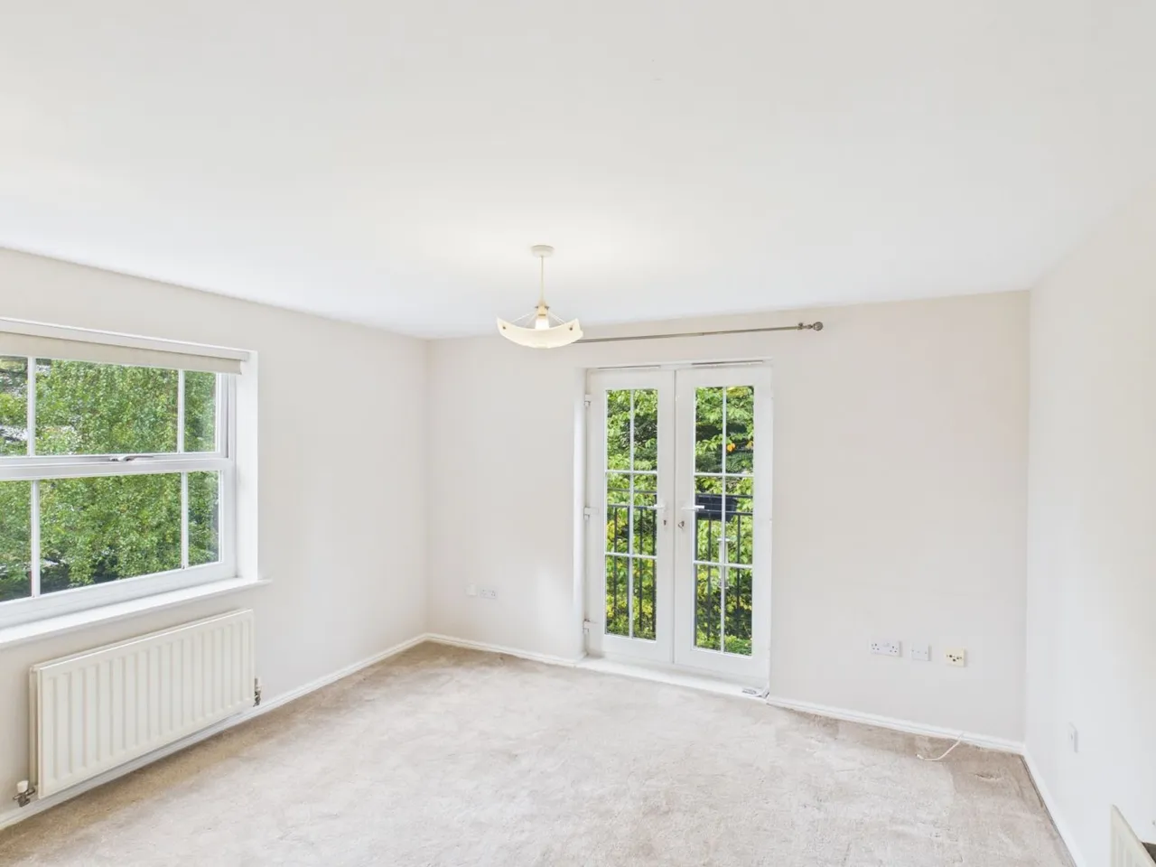 Bishopdale Court, Halifax, HX1, photo 2