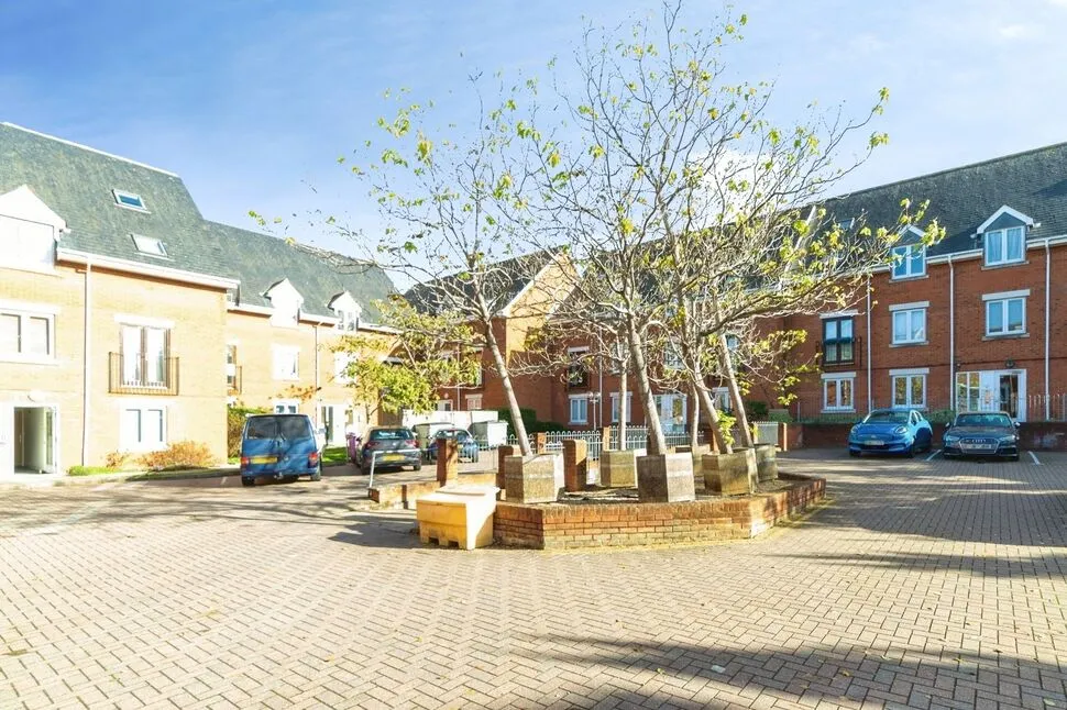 Walsworth Road, Hitchin, SG4, photo 9