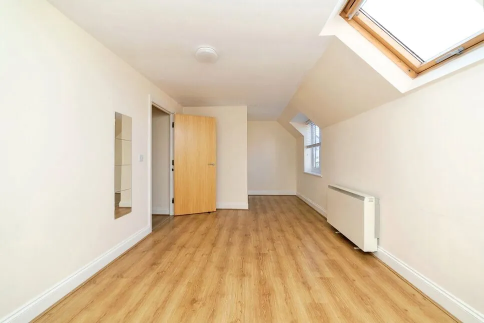 Walsworth Road, Hitchin, SG4, photo 2
