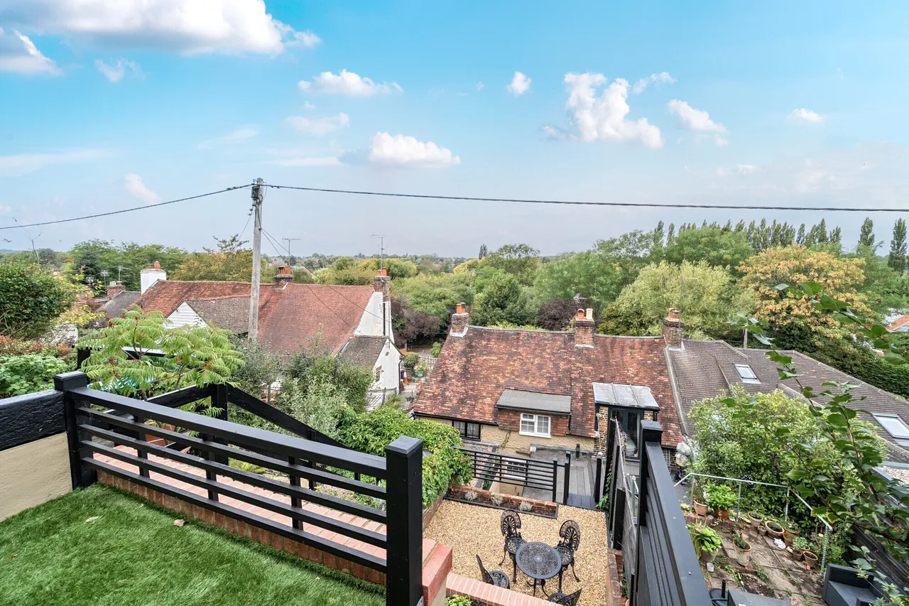 Red Lion Lane, Farnham, GU9, photo 8