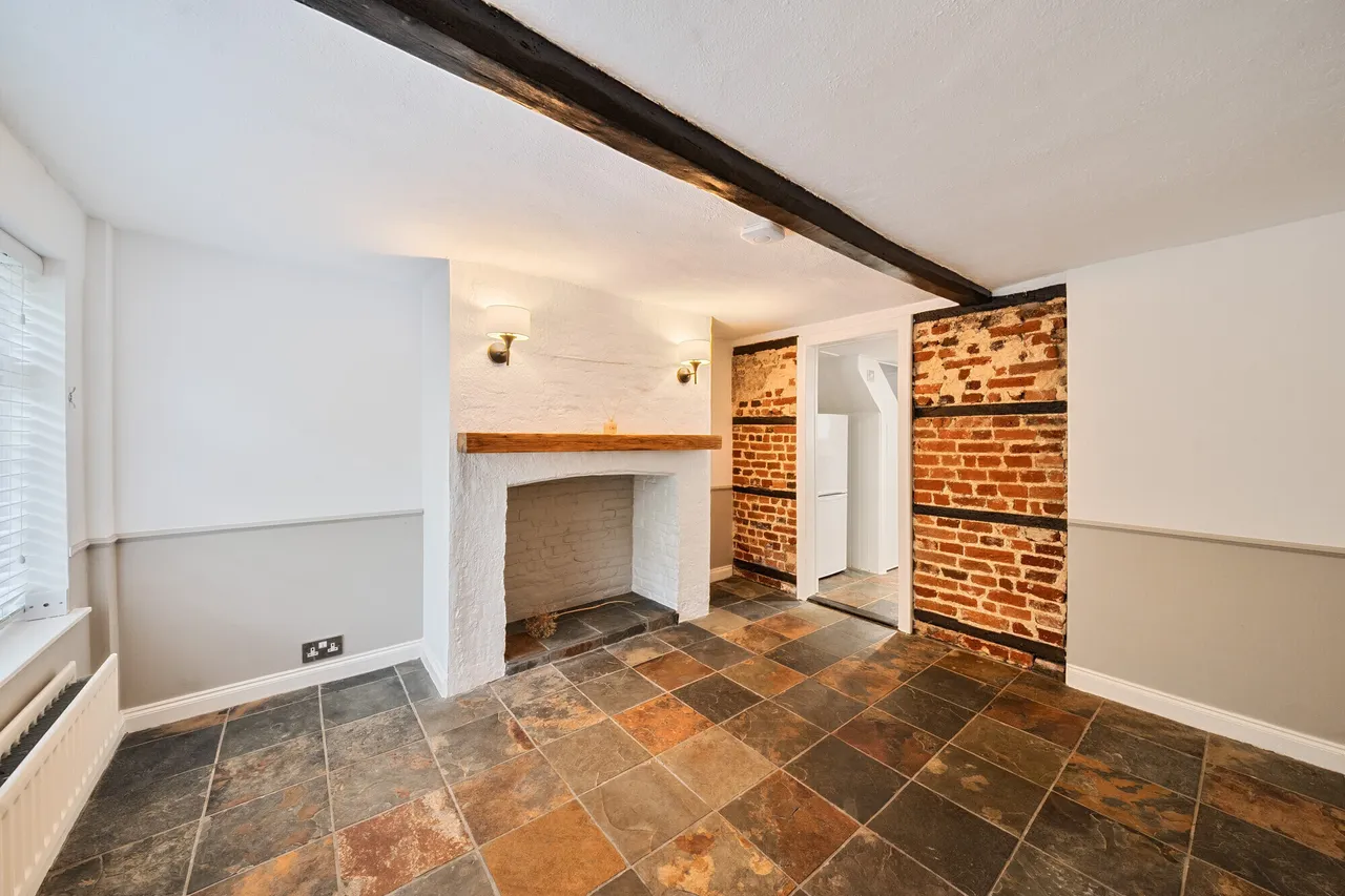 Red Lion Lane, Farnham, GU9, photo 2