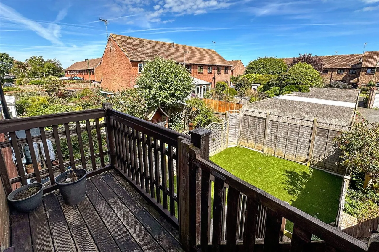 Rustington, Littlehampton, BN16, photo 2