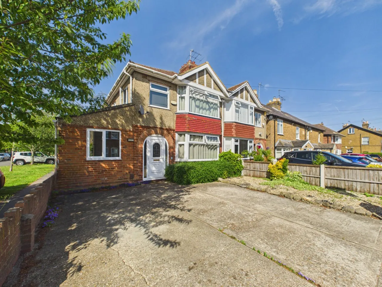 Alma Road, Eton Wick, SL4, photo 3