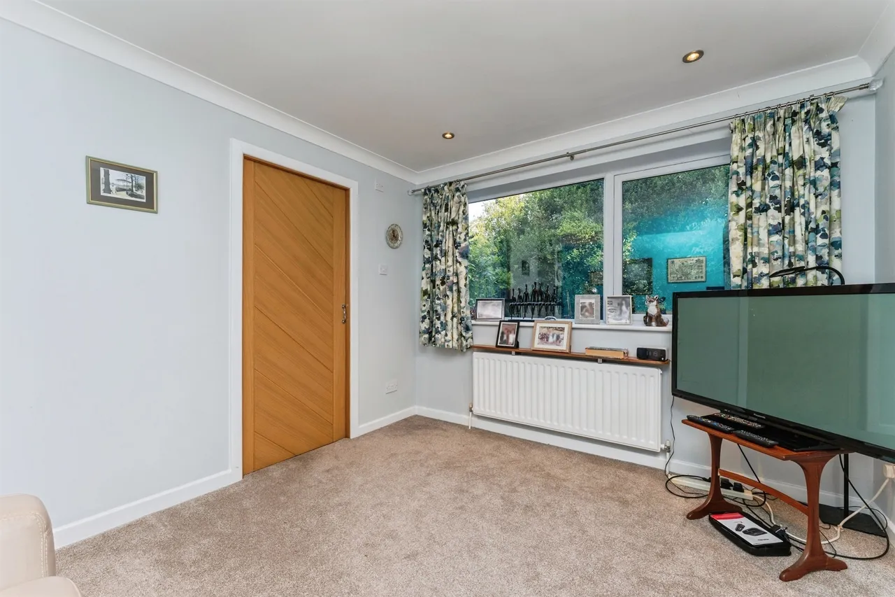 Birch Rise, Chester, CH2, photo 9