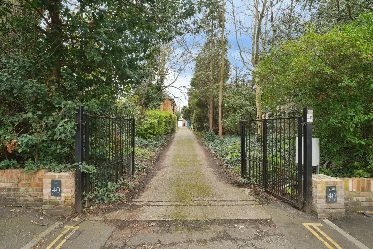 Palace Road, London, SW2, photo 13