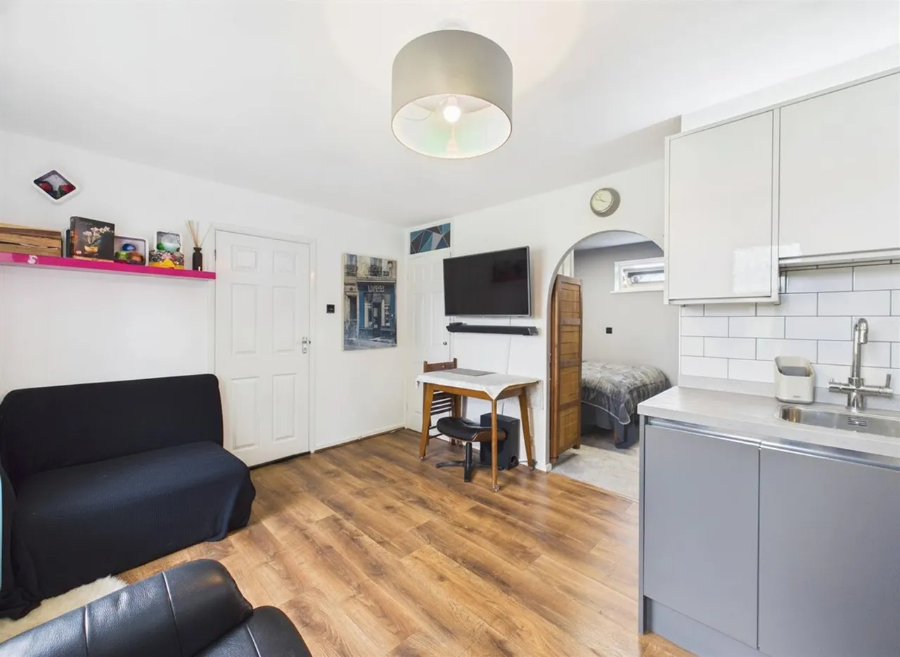 Abercorn Grove, Ruislip, HA4 7YP, photo 7