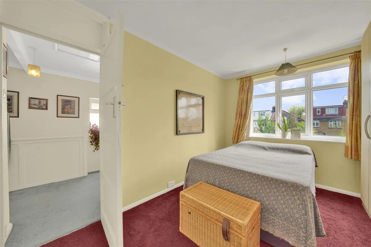 Morley Road, Chadwell Heath, RM6, photo 18