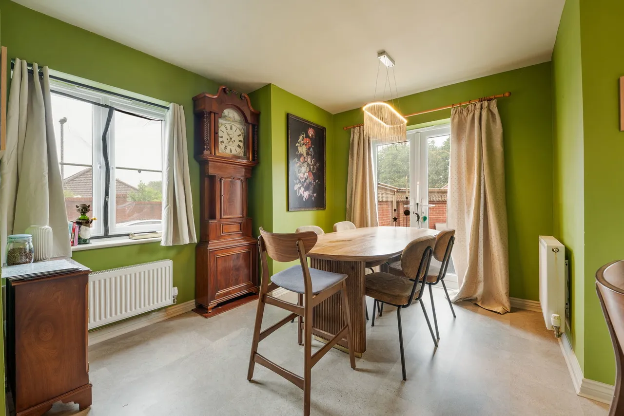 Woodbury Lane, Salisbury, SP2, photo 5