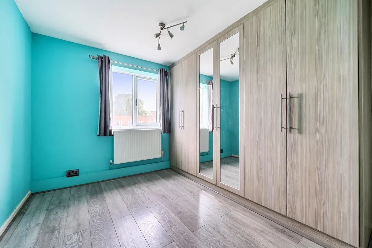 Friern Barnet Lane London N20, photo 10