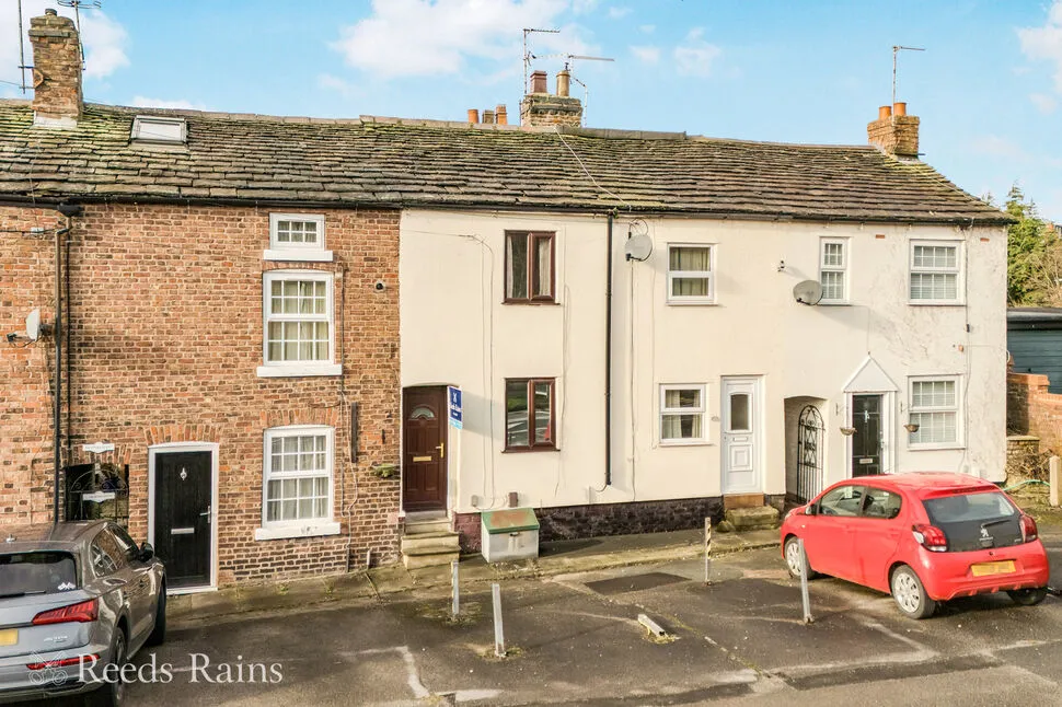 2 bed house for sale, Hulley Road, Macclesfield, SK10
