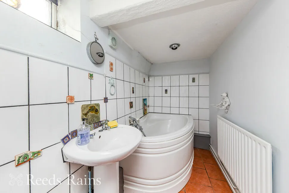 Hulley Road, Macclesfield, SK10, photo 6