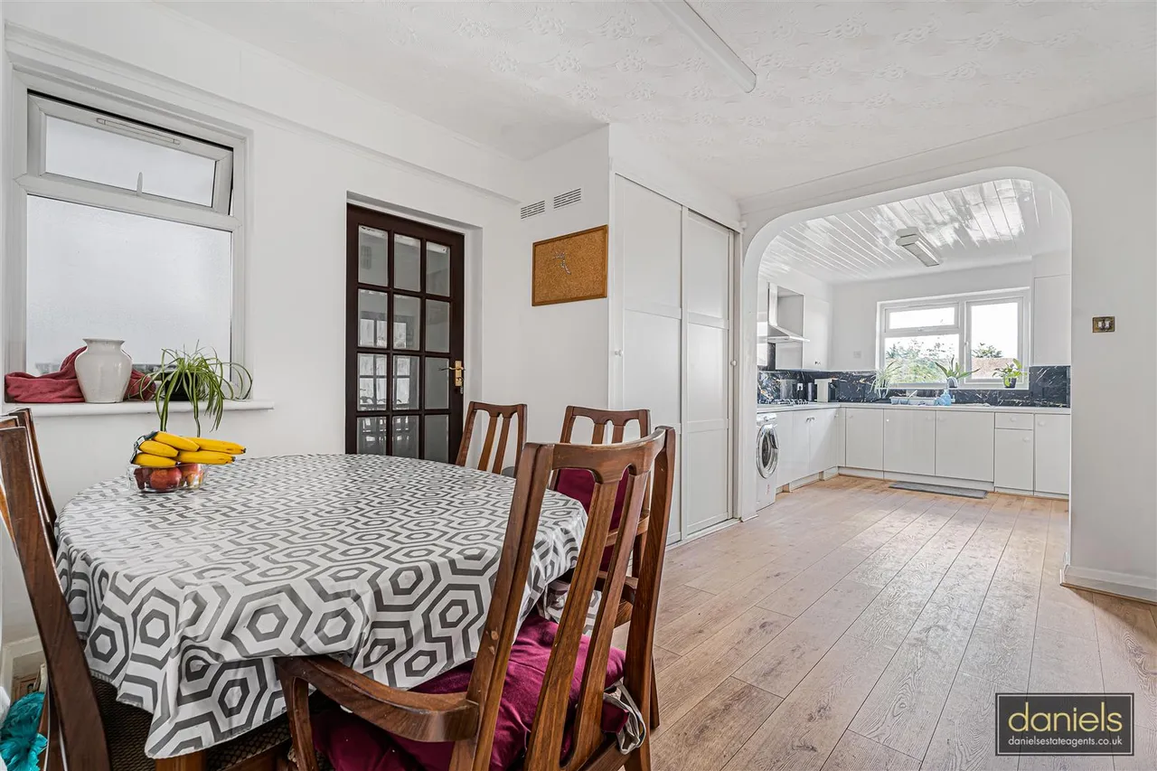 Sudbury Court Road, Harrow, HA1, photo 3