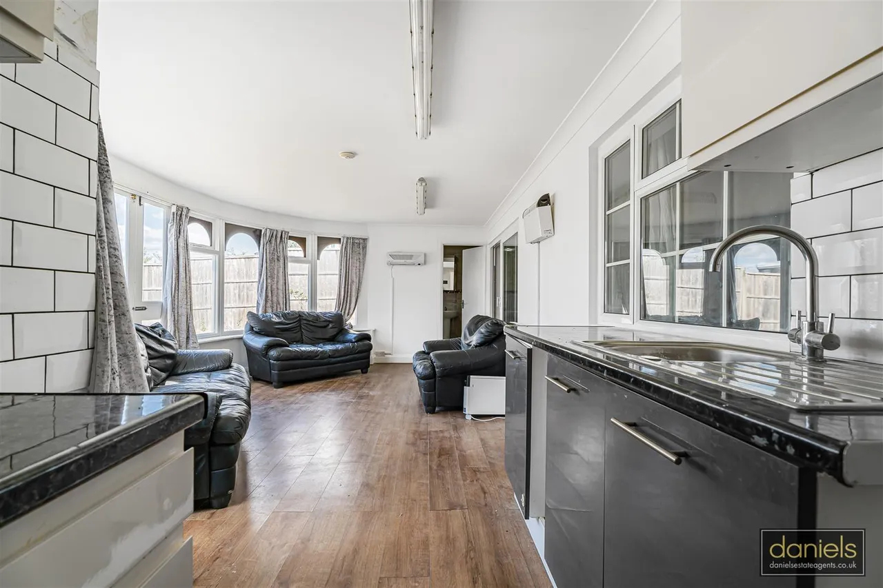 Sudbury Court Road, Harrow, HA1, photo 9