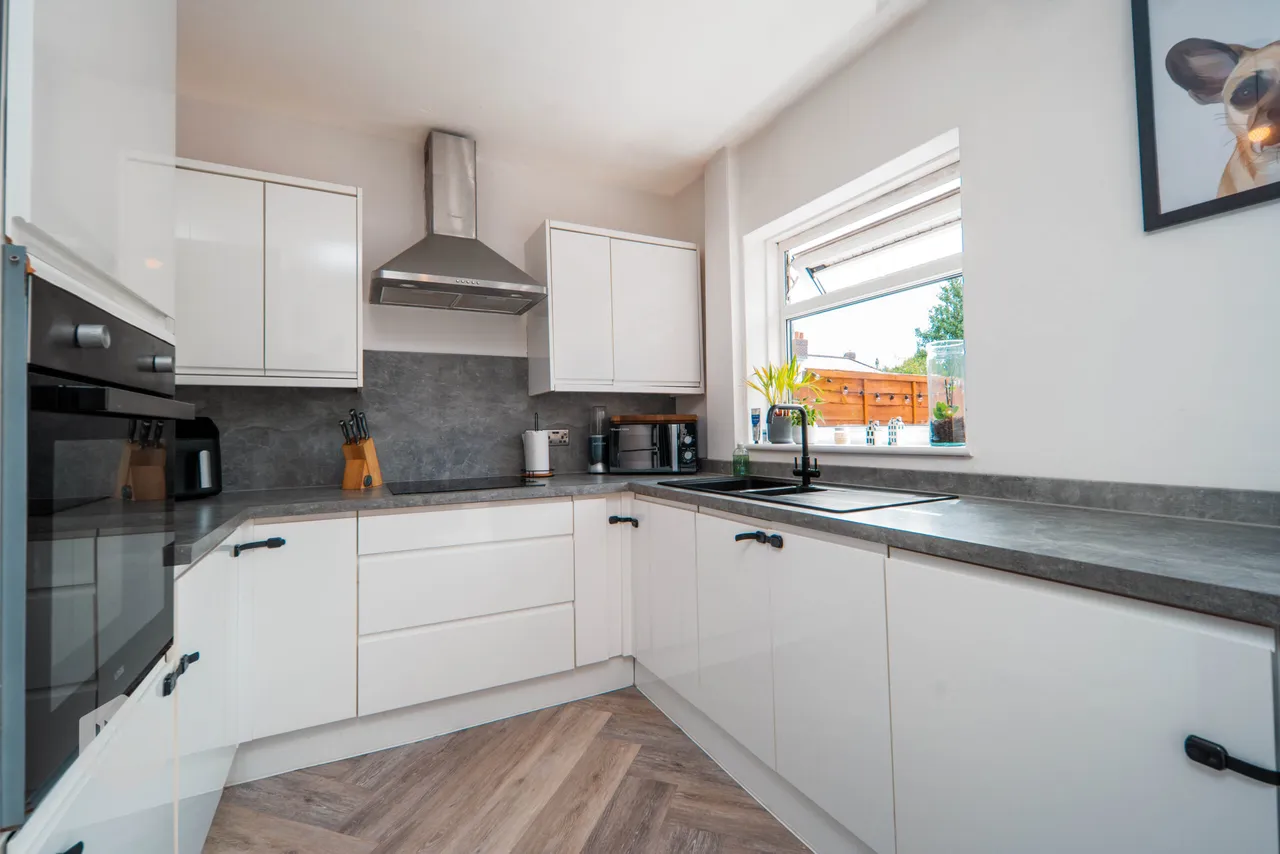 Ashwood Avenue, Ramsbottom, Bury, BL0 0BQ, photo 7