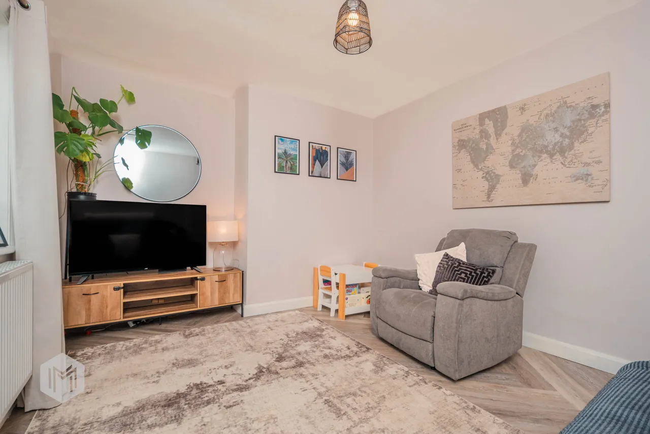 Ashwood Avenue, Ramsbottom, Bury, BL0 0BQ, photo 2