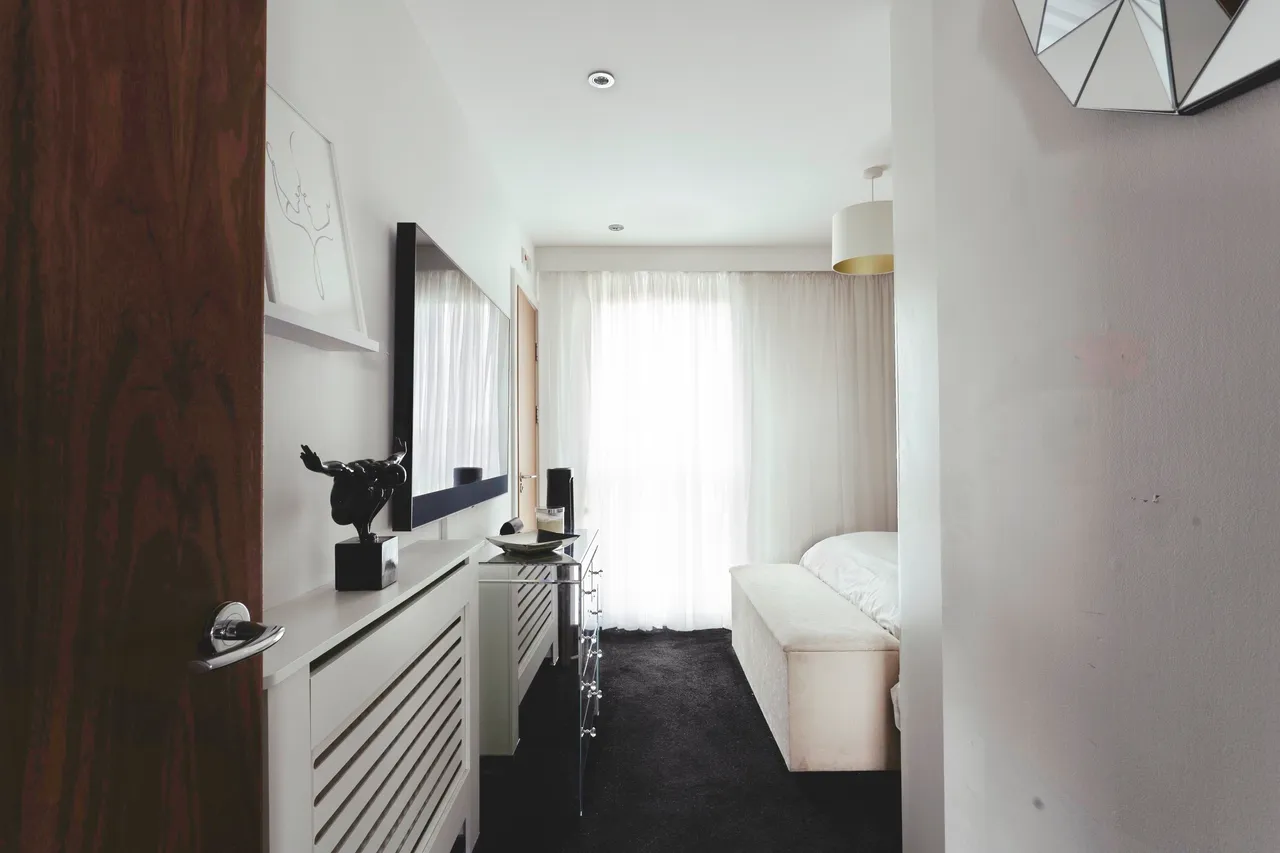 Queens Road West, London, E13, photo 14