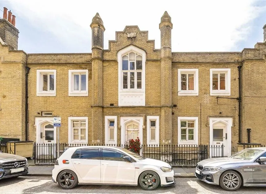 1 bed flat for sale — Newark Street, Whitechapel, E1