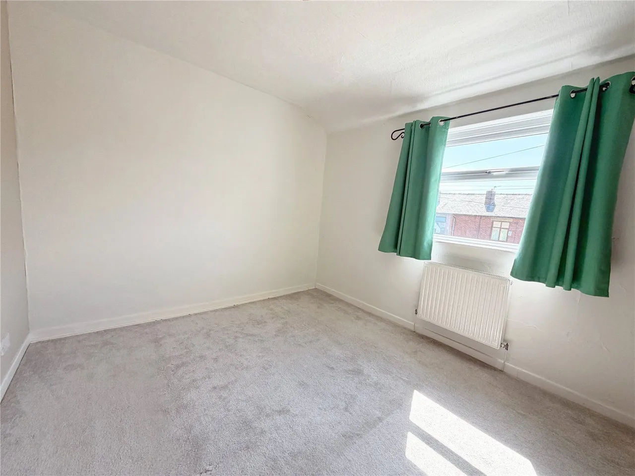 Pleasant Street, Heywood, OL10, photo 11