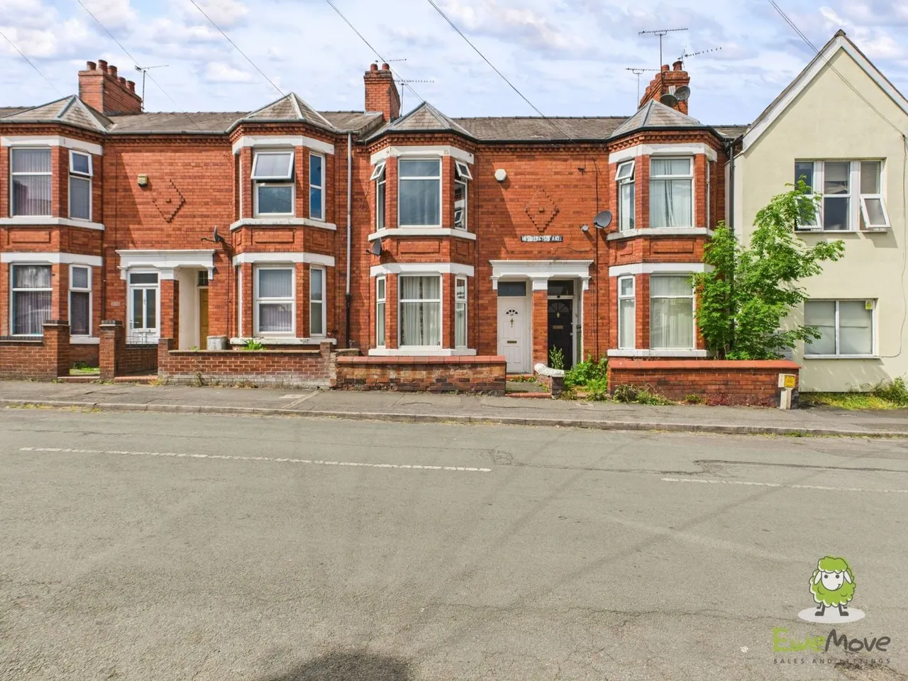 Derrington Avenue, Crewe, CW2, photo 2