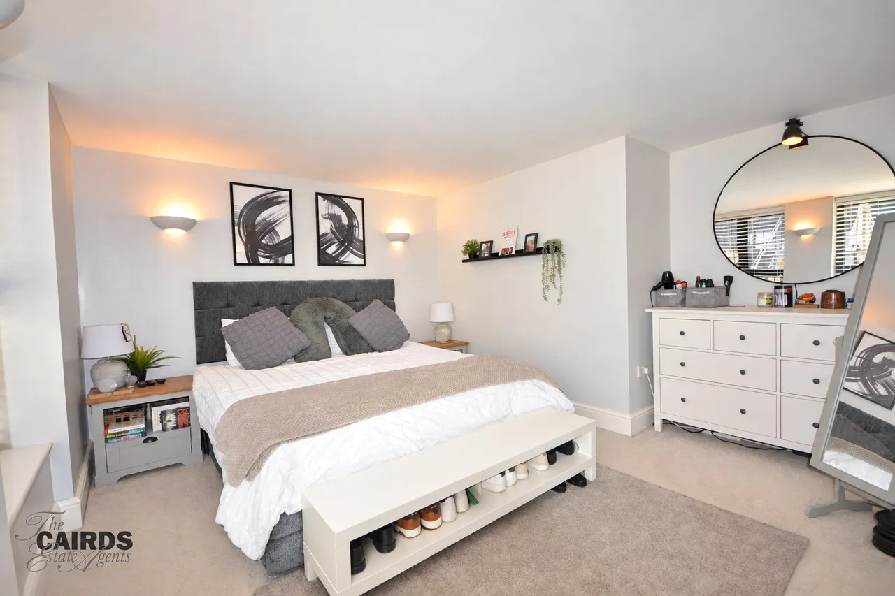 Reigate Road, Epsom, KT17, photo 5