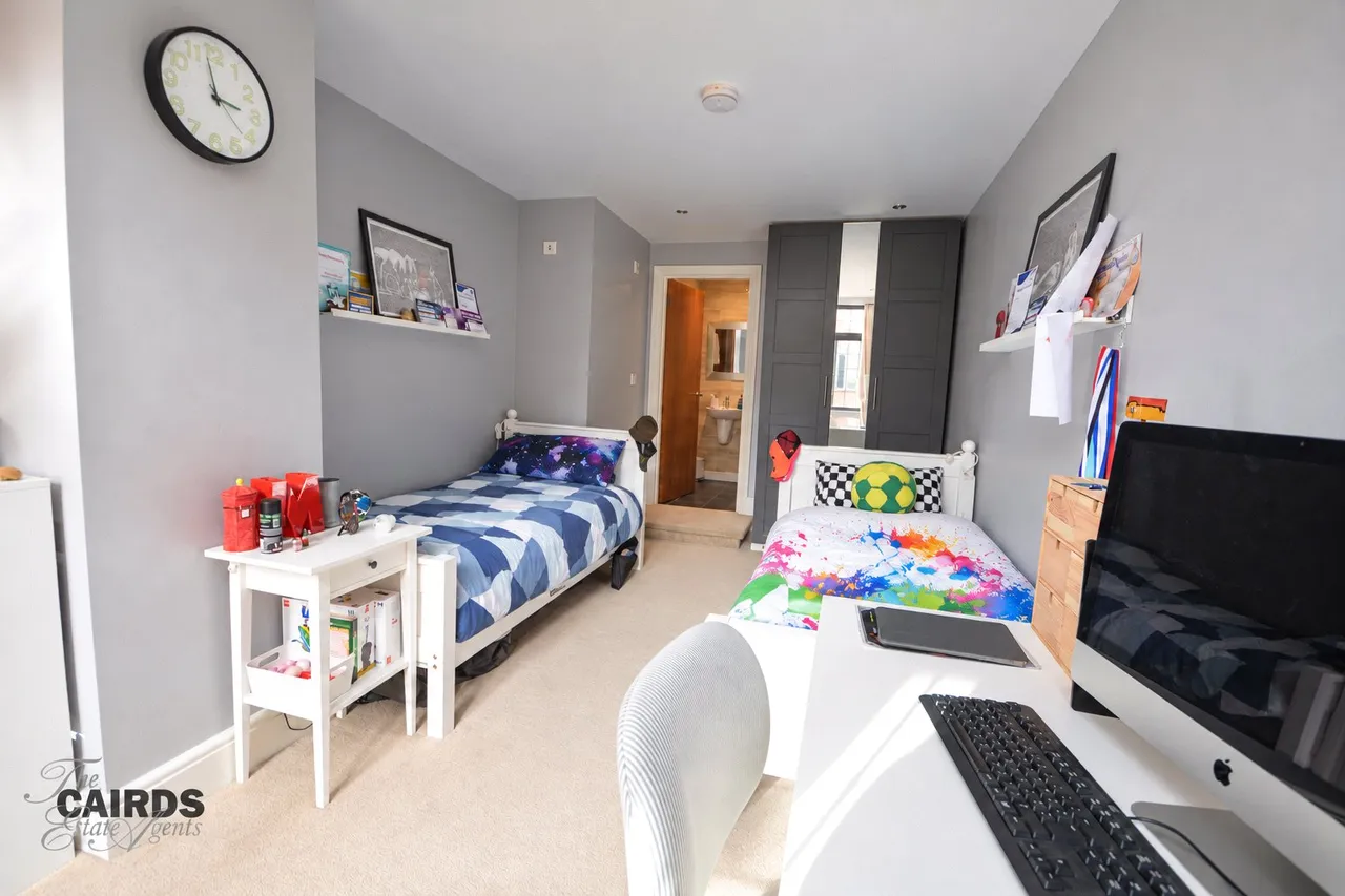 Reigate Road, Epsom, KT17, photo 7