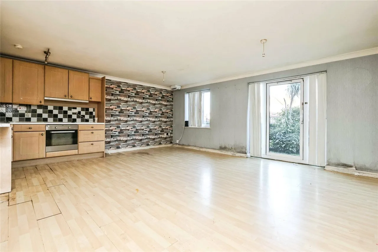 Greenholm Road, Great Barr, B44, photo 2