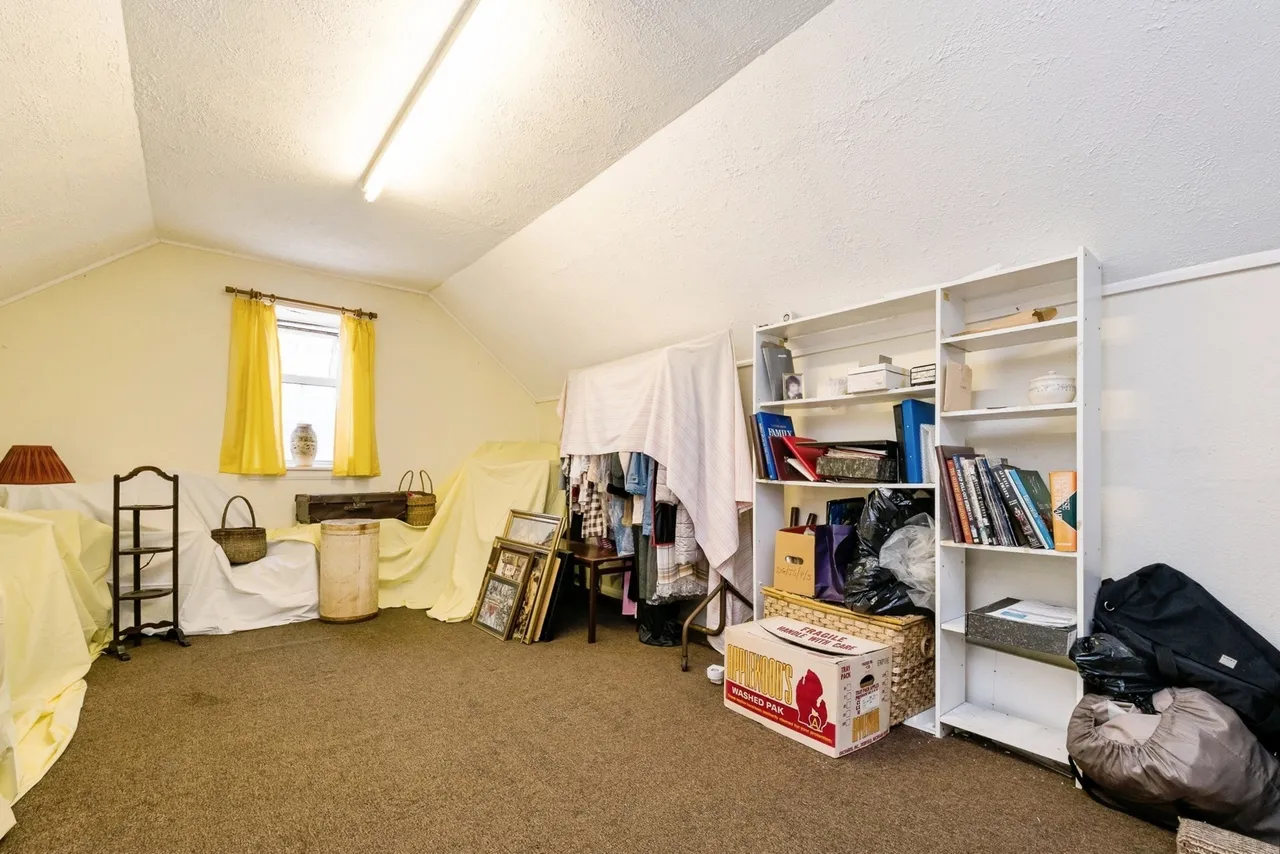Lechmere Avenue, CHIGWELL, Essex, IG7, photo 15