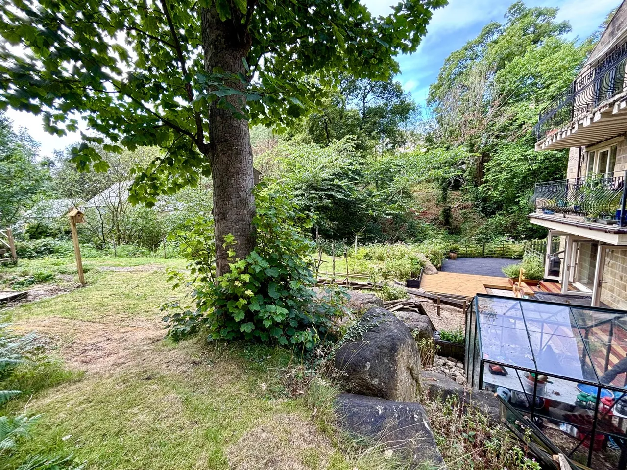 Stepping Stones, East Morton, BD20, photo 19