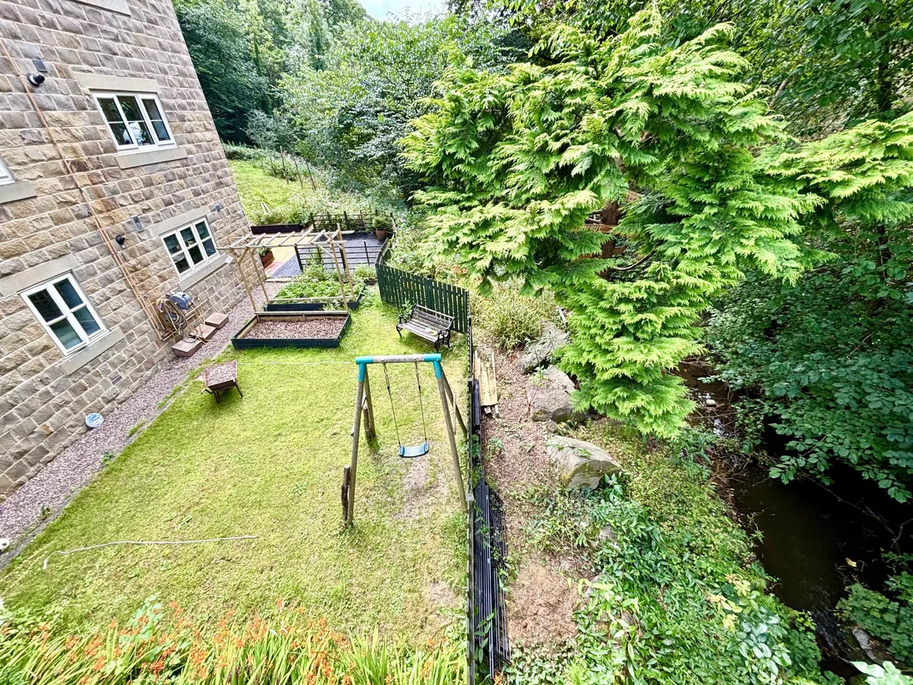 Stepping Stones, East Morton, BD20, photo 18