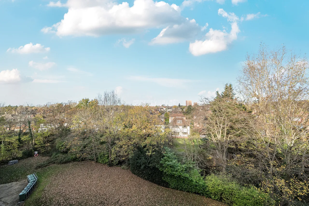 Belvedere Court Hampstead Garden Suburb, N2, photo 15