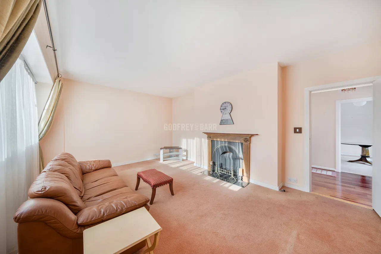 Belvedere Court Hampstead Garden Suburb, N2, photo 2