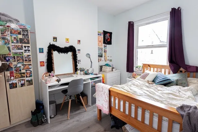 6 bed flat to rent — Wilmslow Road, Withington M20