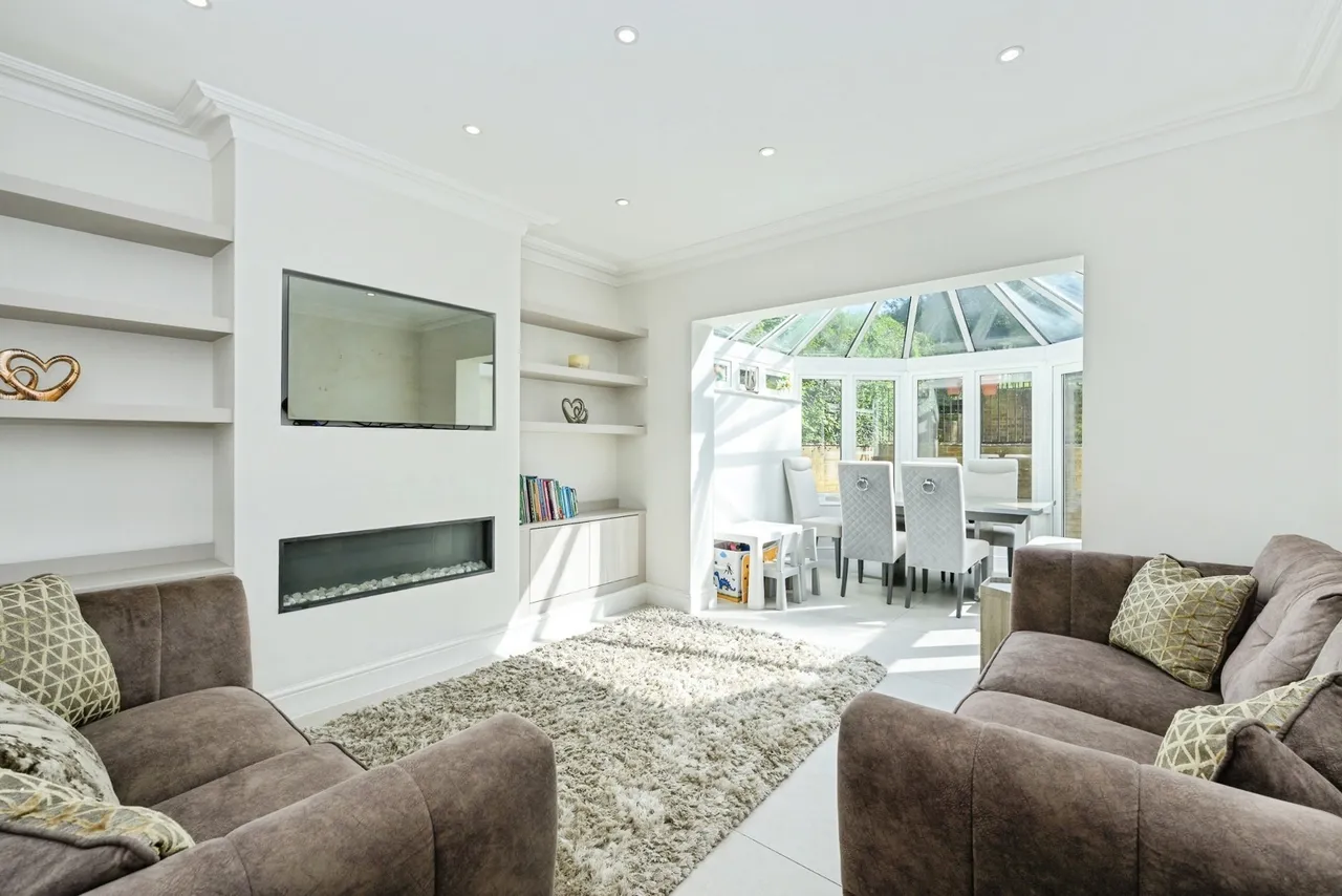 Byron Avenue, Coulsdon, CR5, photo 4