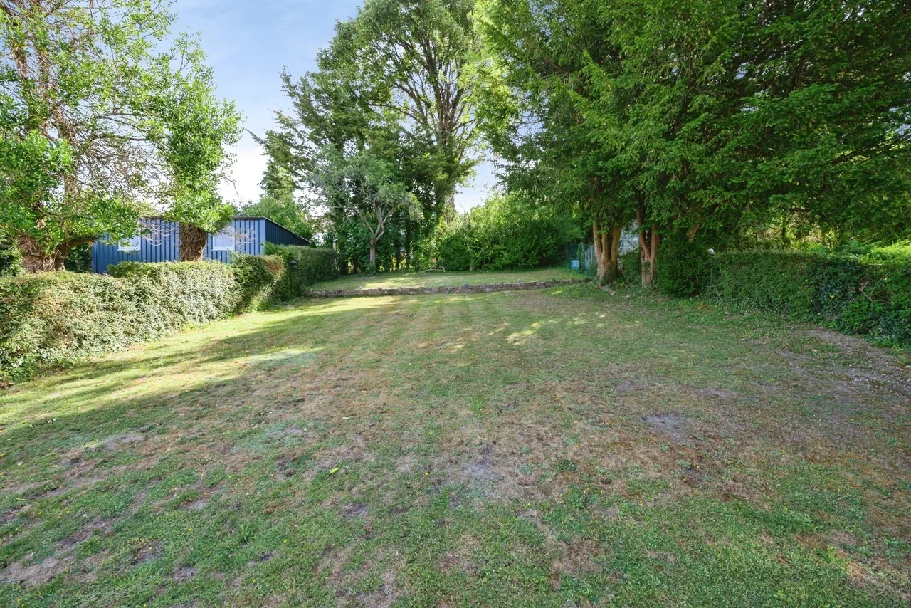 Byron Avenue, Coulsdon, CR5, photo 13