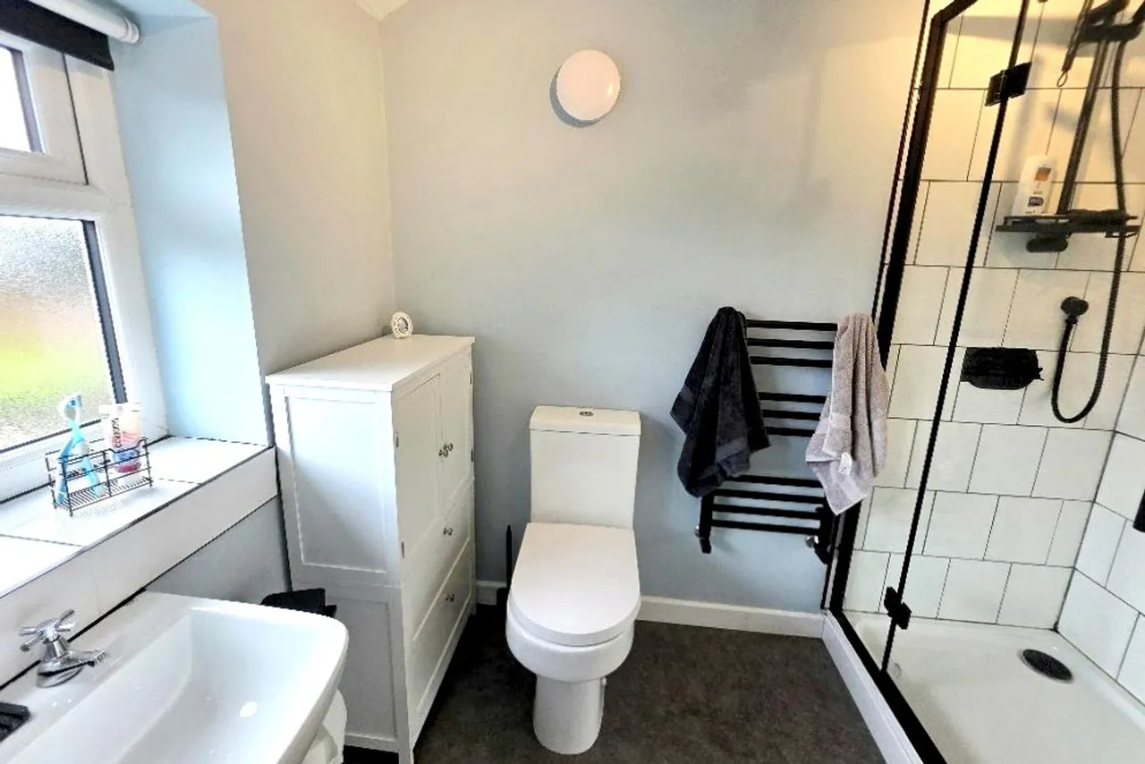 Hambleton Road, Cheadle, photo 16