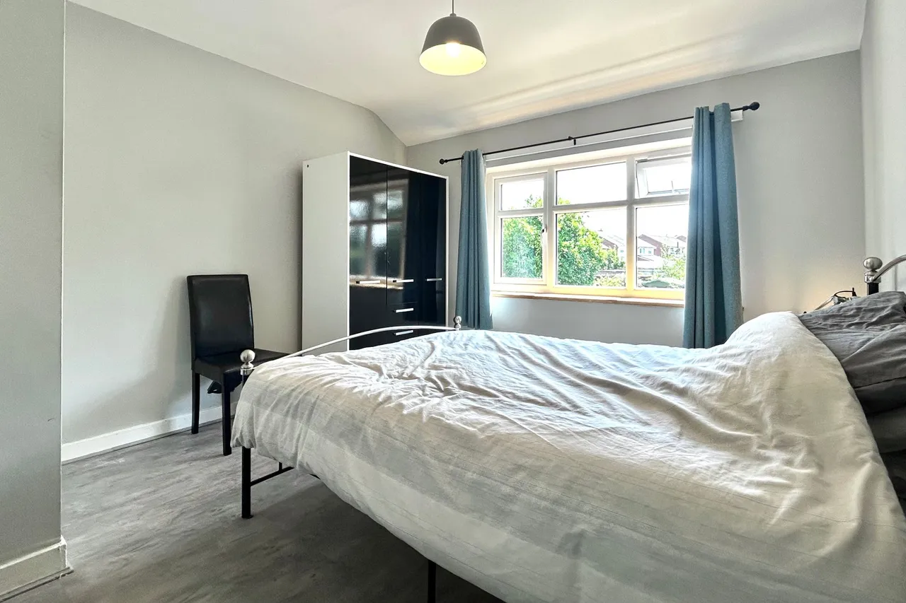 Hambleton Road, Cheadle, photo 13