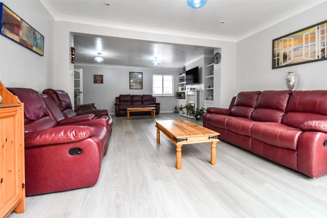 Cranmore Gardens, Aldershot, Hampshire, GU11 3BQ, photo 17